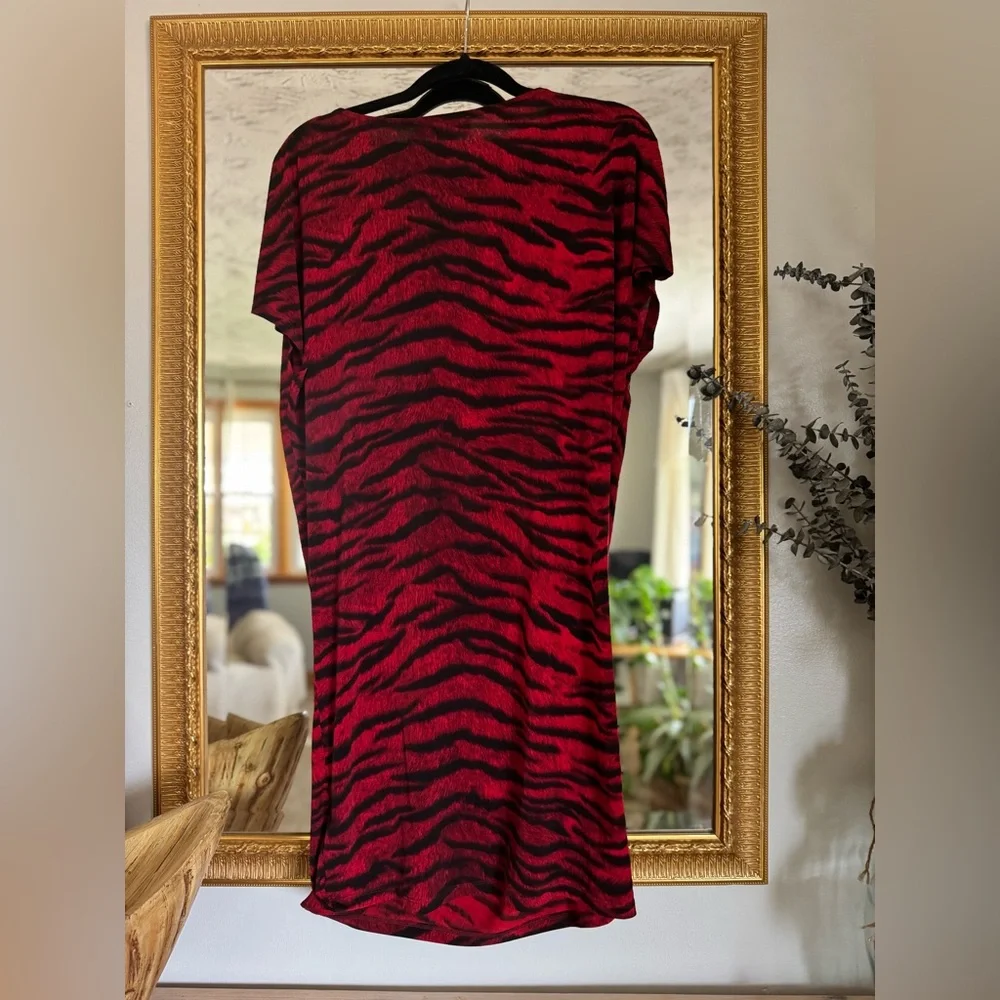 🔥MICHAEL Michael Kors Red & Black Animal Print Dress 🔥 City Chic Date Night